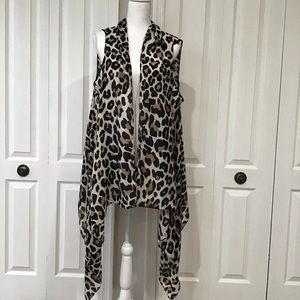 Animal print vest STYLINE